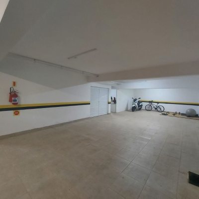 Casa Residencial com 475m², 7 quartos, 7 suítes, 8 garagens, no bairro Canasvieiras em Florianópolis