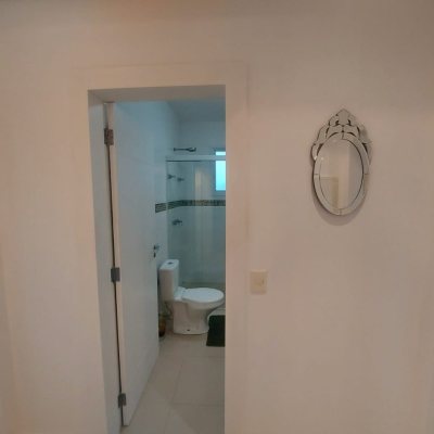 Casa Residencial com 475m², 7 quartos, 7 suítes, 8 garagens, no bairro Canasvieiras em Florianópolis