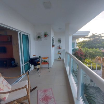 Casa Residencial com 475m², 7 quartos, 7 suítes, 8 garagens, no bairro Canasvieiras em Florianópolis