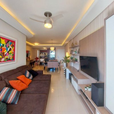 Apartamentos com 128m², 3 quartos, 1 suíte, 2 garagens, no bairro Agronômica em Florianópolis