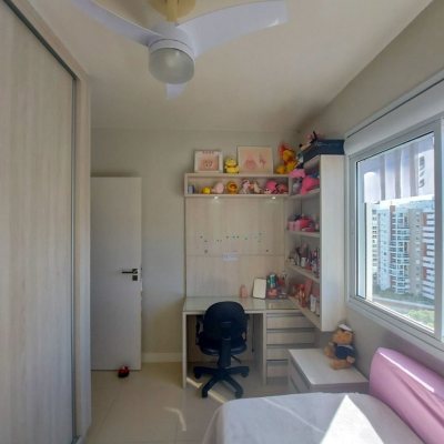 Apartamentos com 128m², 3 quartos, 1 suíte, 2 garagens, no bairro Agronômica em Florianópolis