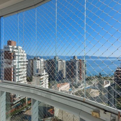 Apartamentos com 128m², 3 quartos, 1 suíte, 2 garagens, no bairro Agronômica em Florianópolis