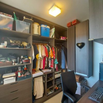 Apartamentos com 128m², 3 quartos, 1 suíte, 2 garagens, no bairro Agronômica em Florianópolis