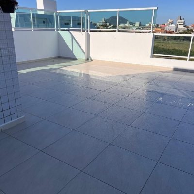 Cobertura com 170m², 2 quartos, 1 suíte, 2 garagens, no bairro Ingleses em Florianópolis