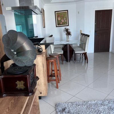 Cobertura com 170m², 2 quartos, 1 suíte, 2 garagens, no bairro Ingleses em Florianópolis