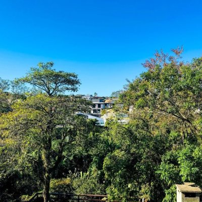 Apartamentos com 145m², 3 quartos, 1 suíte, 3 garagens, no bairro Lagoa Da Conceição em Florianópolis