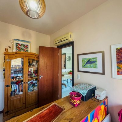 Apartamentos com 145m², 3 quartos, 1 suíte, 3 garagens, no bairro Lagoa Da Conceição em Florianópolis