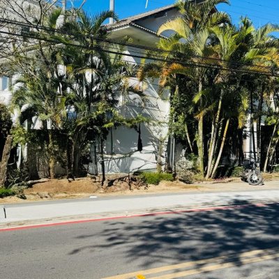 Apartamentos com 145m², 3 quartos, 1 suíte, 3 garagens, no bairro Lagoa Da Conceição em Florianópolis