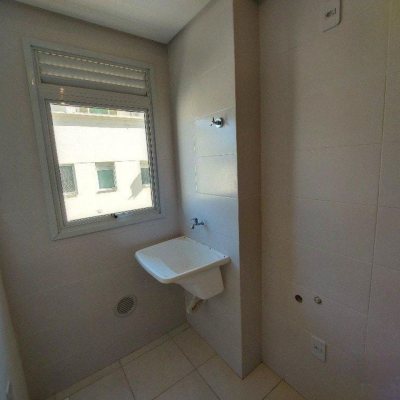 Apartamentos com 72m², 2 quartos, 1 suíte, 1 garagem, no bairro Pedra Branca em Palhoça