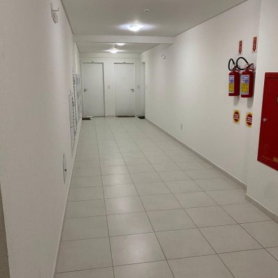 Apartamentos com 72m², 2 quartos, 1 suíte, 1 garagem, no bairro Pedra Branca em Palhoça