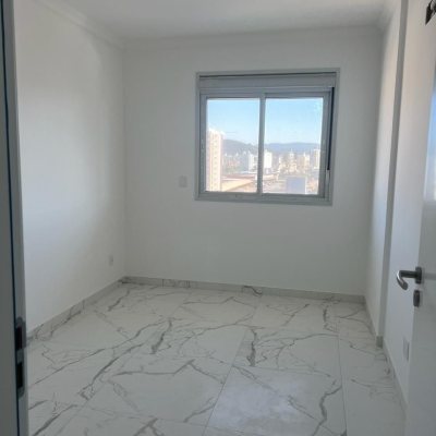 Apartamentos com 78m², 2 quartos, 1 suíte, 1 garagem, no bairro Barreiros em São José