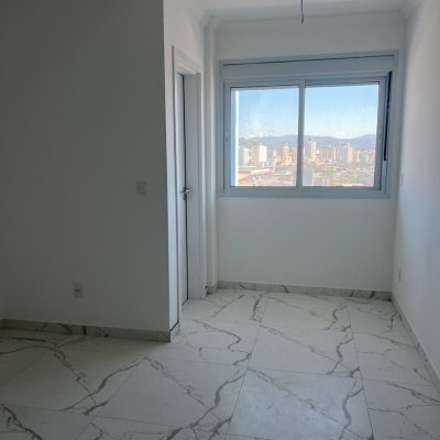 Apartamentos com 78m², 2 quartos, 1 suíte, 1 garagem, no bairro Barreiros em São José