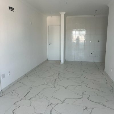Apartamentos com 78m², 2 quartos, 1 suíte, 1 garagem, no bairro Barreiros em São José