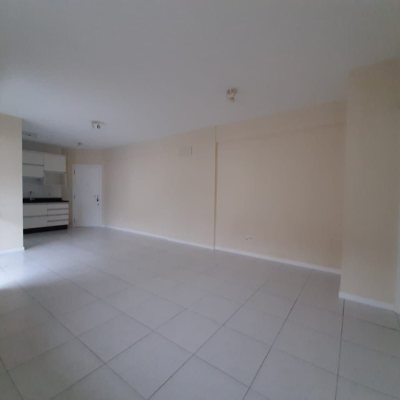 Apartamentos com 78m², 2 quartos, 1 suíte, 1 garagem, no bairro Trindade em Florianópolis