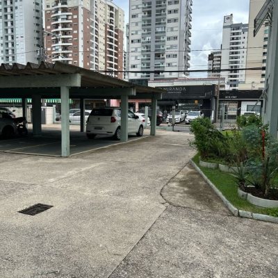 Apartamentos com 64m², 3 quartos, 1 garagem, no bairro Kobrasol em São José
