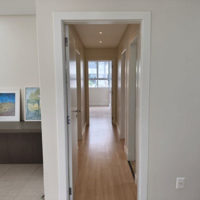 Apartamentos com 193m², 3 quartos, 1 suíte, 2 garagens, no bairro Centro em Florianópolis