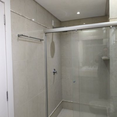 Apartamentos com 193m², 3 quartos, 1 suíte, 2 garagens, no bairro Centro em Florianópolis