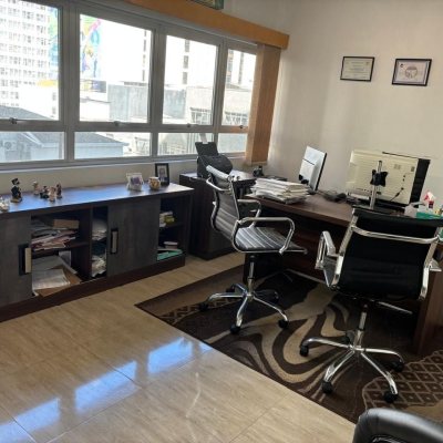 Sala com 32m², no bairro Centro em Florianópolis