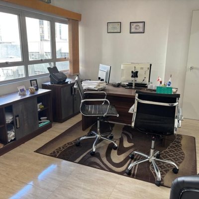 Sala com 32m², no bairro Centro em Florianópolis