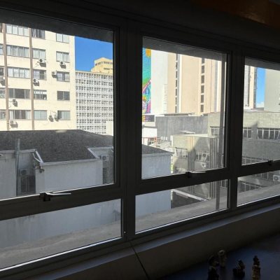 Sala com 32m², no bairro Centro em Florianópolis
