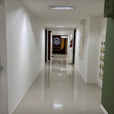 Sala com 32m², no bairro Centro em Florianópolis