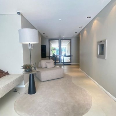 Apartamentos com 71m², 2 quartos, 1 suíte, 1 garagem, no bairro Cacupé em Florianópolis