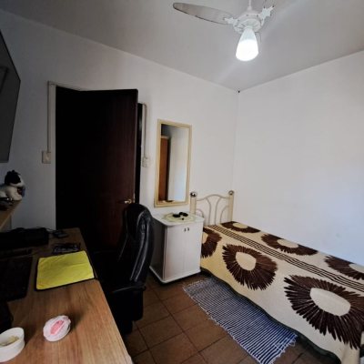 Casa Residencial com 119m², 6 quartos, 6 garagens, no bairro Praia Comprida em São José