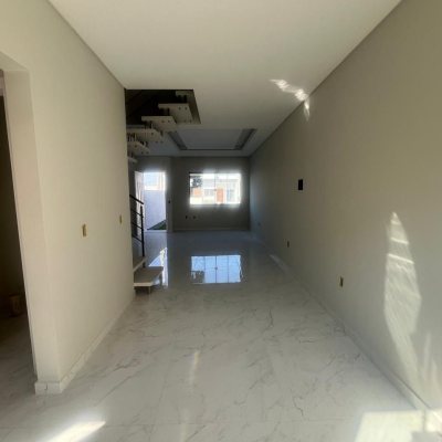 Casa Residencial com 85m², 2 quartos, 2 suítes, 1 garagem, no bairro Bela Vista em Palhoça