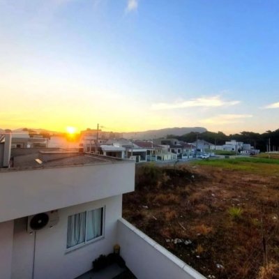 Casa Residencial com 85m², 2 quartos, 2 suítes, 1 garagem, no bairro Bela Vista em Palhoça