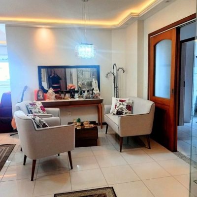 Apartamentos com 133m², 4 quartos, 2 suítes, 2 garagens, no bairro Estreito em Florianópolis