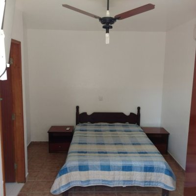 Casa Residencial com 113m², 4 quartos, 1 suíte, 4 garagens, no bairro Ingleses do Rio Vermelho em Florianópolis