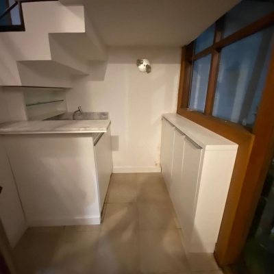 Casa Residencial com 929m², 5 quartos, 3 suítes, 5 garagens, no bairro João Paulo em Florianópolis