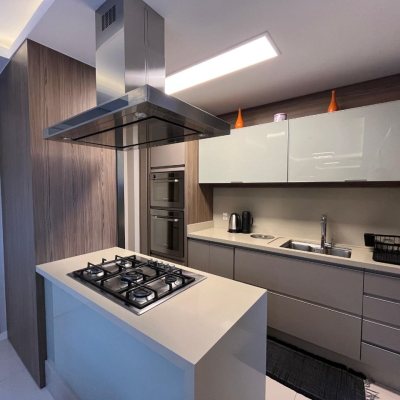 Cobertura com 140m², 3 quartos, 1 suíte, 2 garagens, no bairro Kobrasol em São José