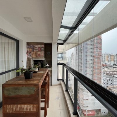 Cobertura com 140m², 3 quartos, 1 suíte, 2 garagens, no bairro Kobrasol em São José