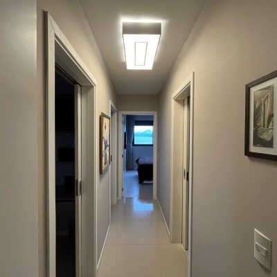 Cobertura com 140m², 3 quartos, 1 suíte, 2 garagens, no bairro Kobrasol em São José