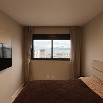 Cobertura com 140m², 3 quartos, 1 suíte, 2 garagens, no bairro Kobrasol em São José