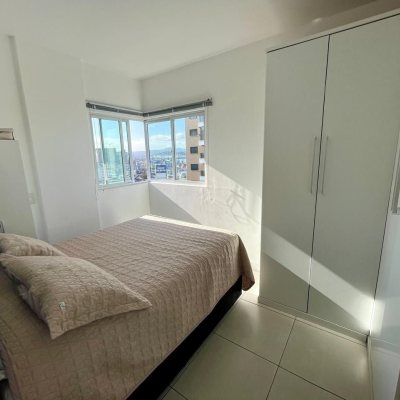 Apartamentos com 86m², 3 quartos, 1 suíte, 1 garagem, no bairro Kobrasol em São José