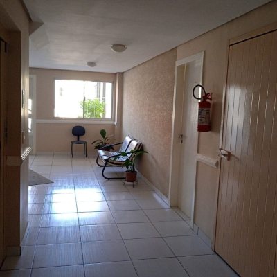 Apartamentos com 76m², 3 quartos, 1 garagem, no bairro Barreiros em São José