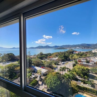 Apartamentos com 115m², 2 quartos, 2 suítes, 2 garagens, no bairro Agronômica em Florianópolis