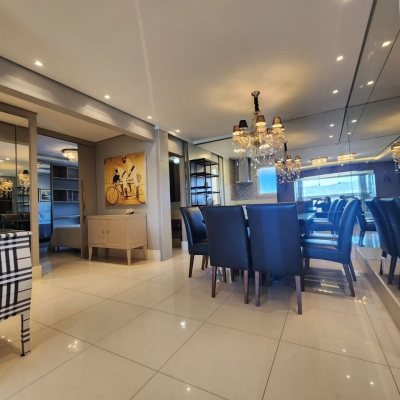 Apartamentos com 115m², 2 quartos, 2 suítes, 2 garagens, no bairro Agronômica em Florianópolis