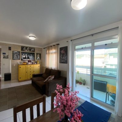 Apartamentos com 90m², 3 quartos, 1 suíte, 1 garagem, no bairro Ipiranga em São José