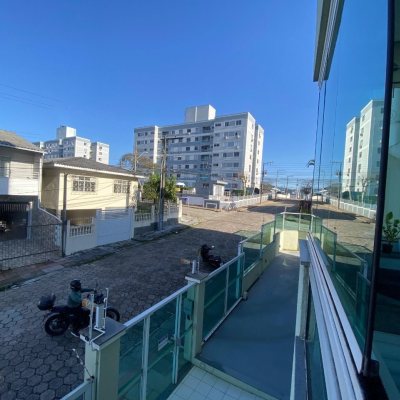 Apartamentos com 90m², 3 quartos, 1 suíte, 1 garagem, no bairro Ipiranga em São José