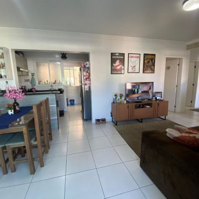 Apartamentos com 90m², 3 quartos, 1 suíte, 1 garagem, no bairro Ipiranga em São José