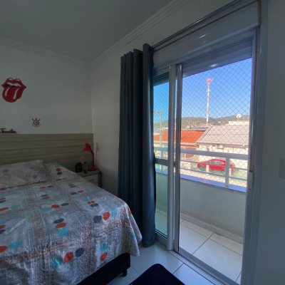 Apartamentos com 90m², 3 quartos, 1 suíte, 1 garagem, no bairro Ipiranga em São José