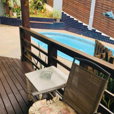 Casa Residencial com 257m², 4 quartos, 2 suítes, 4 garagens, no bairro João Paulo em Florianópolis