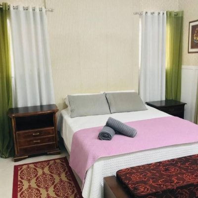 Casa Residencial com 257m², 4 quartos, 2 suítes, 4 garagens, no bairro João Paulo em Florianópolis