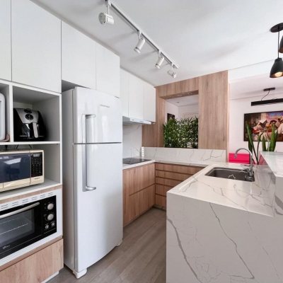 Apartamentos com 61m², 2 quartos, no bairro Centro em Florianópolis