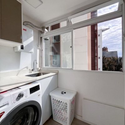 Apartamentos com 61m², 2 quartos, no bairro Centro em Florianópolis