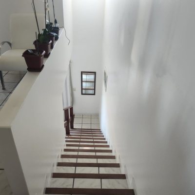 Casa Residencial com 103m², 2 quartos, 1 suíte, no bairro Centro em Florianópolis