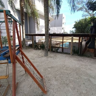 Apartamentos com 62m², 1 quarto, 1 garagem, no bairro Ponta Das Canas em Florianópolis